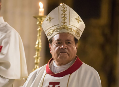 El Cardenal Norberto Rivera sale del hospital tras alta por Covid-19