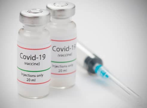 Líderes católicos: La vacuna contra el Covid-19 es ética y necesaria