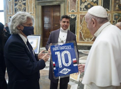 El Papa Francisco revela cómo le apodaban cuando jugaba futbol