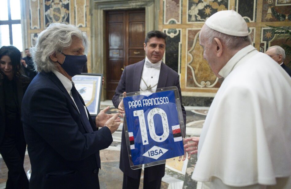 El Papa Francisco revela cómo le apodaban cuando jugaba futbol