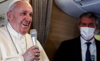 El Papa Francisco anuncia su intención de viajar a Líbano