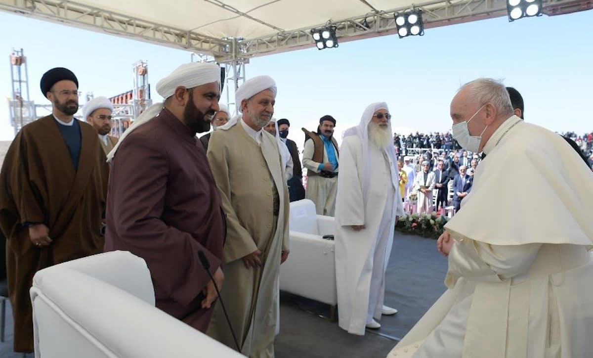 Encuentro interreligioso presidido por el Papa Francisco en la ciudad de Ur, en Irak. Foto: Vatican Media