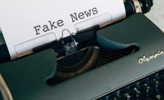 9 consejos para defender la verdad ante las “fake news”