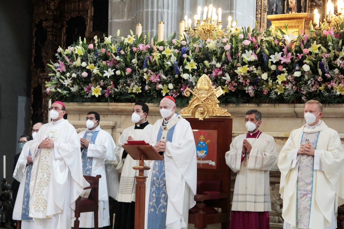 Misa por la Solemnidad de la Asunción de la Virgen María. Fiesta patronal de la Catedral de México. Foto: Alejandro García/Desde la fe.