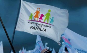 FNF y Red Familia celebran fallo a favor de diputada pro-familia