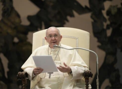 Papa Francisco: 'no esperen a ser perfectos para hablar de Jesús'