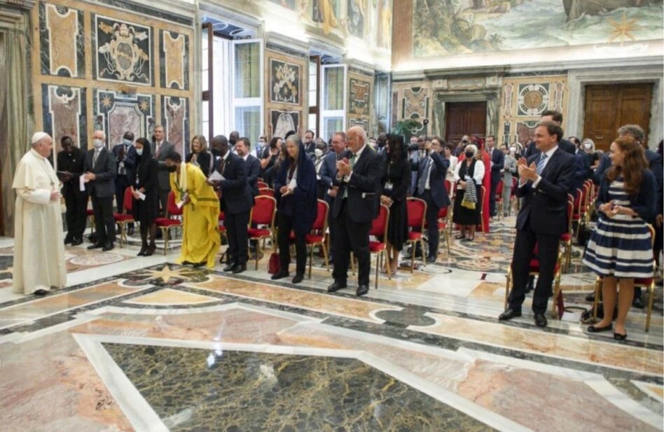 El Papa a los políticos: cuiden al mundo de las amenazas de la tecnología