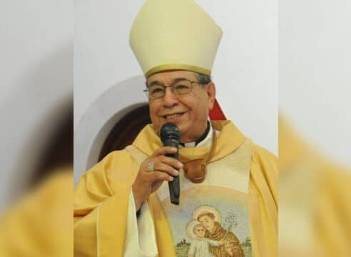 Muere por Covid el obispo de Cuauhtémoc-Madera, Juan Guillermo López