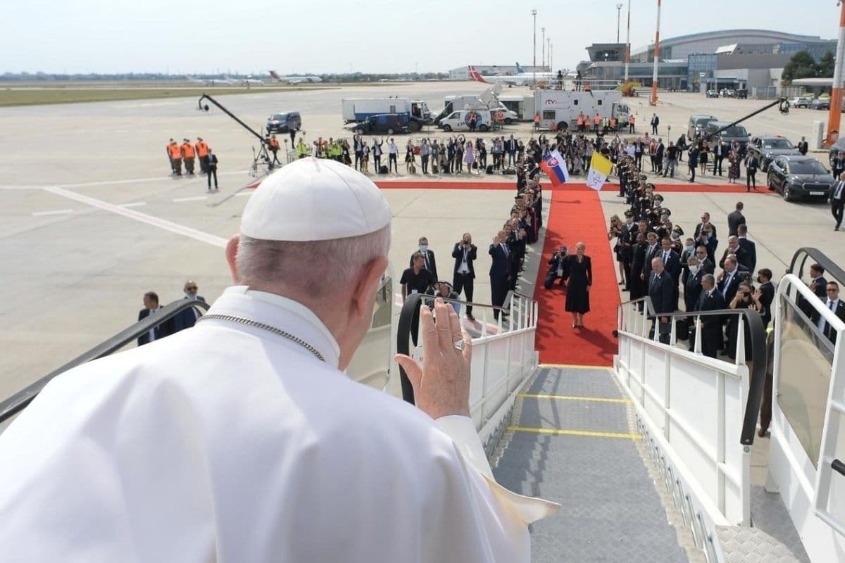 El Papa se despide de Eslovaquia: “Los llevo en mi corazón”