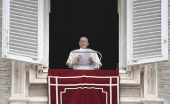 El Papa reza por el obispo Rolando Álvarez