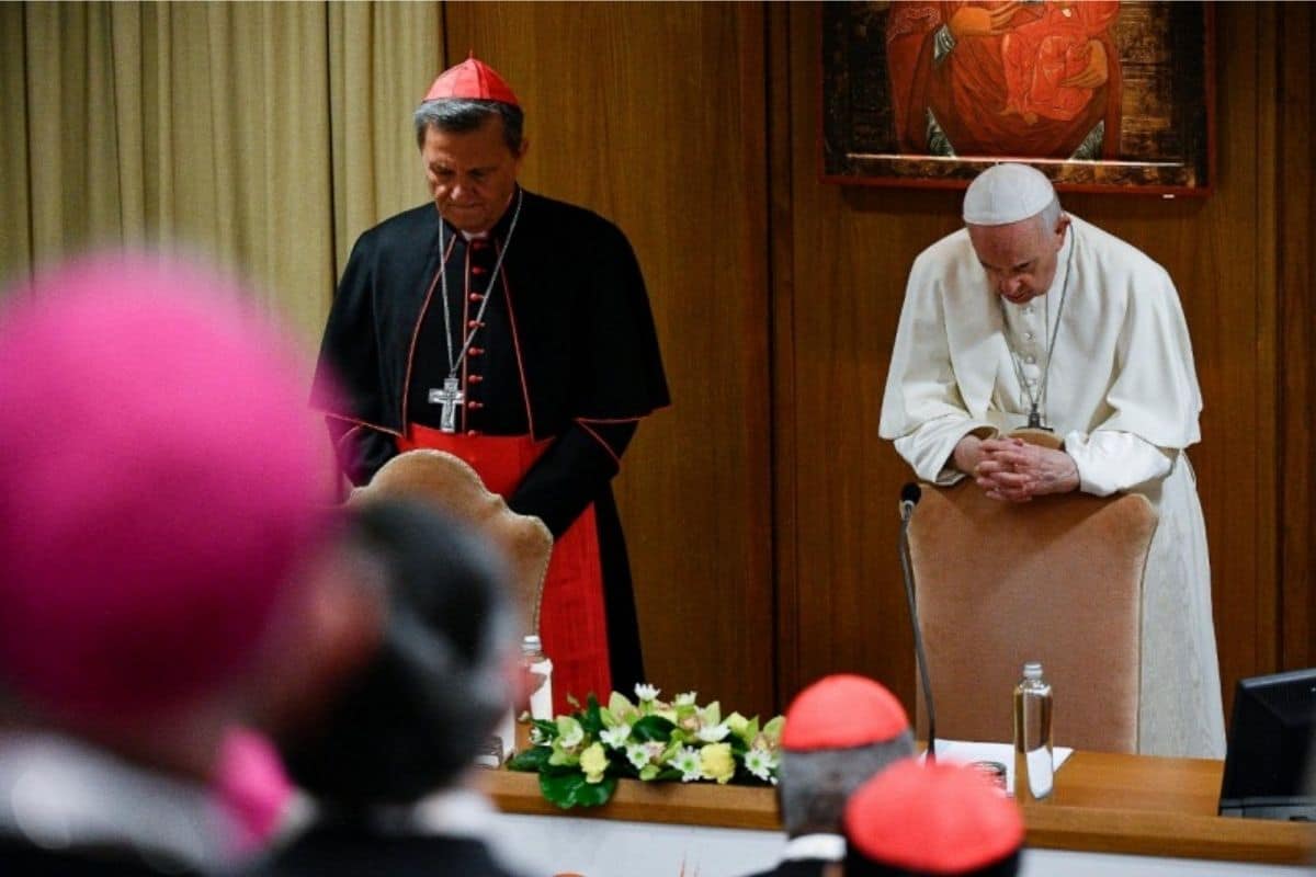 El Papa Francisco en el Momento de Reflexión previo al inicio del Sínodo de los Obispos. Foto: Vatican Media.