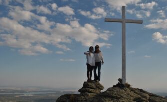 "Levántate y testimonia..." 6 mensajes del Papa Francisco a los jóvenes