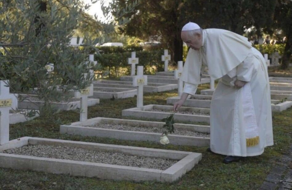 El Papa en el Día los Fieles Difuntos: “Todos daremos un último paso”