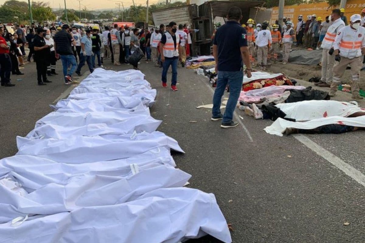 Arzobispo de Tuxtla lamenta el accidente que dejó 54 migrantes fallecidos. Foto: Especial.