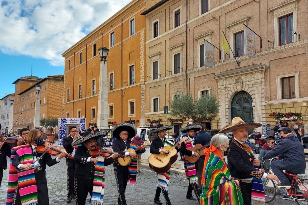 La “Navidad Mexicana en el Vaticano” vuelve, está representada por Puebla