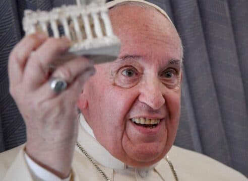 Papa Francisco: “Los llevaré conmigo, en la memoria y en la oración”