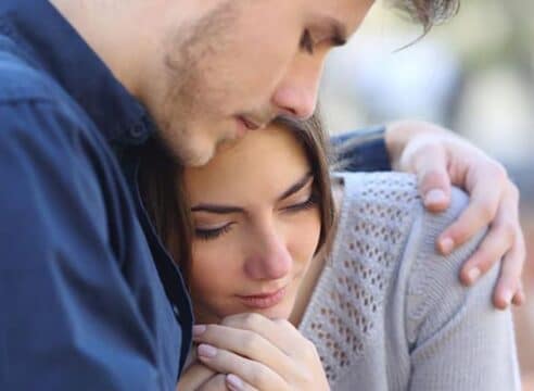 Novios embarazados: ¿deben casarse?, ¿qué dice la Iglesia?