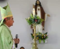 Intuban a Mons. Isidro Guerrero, obispo de Mexicali, enfermo de Covid