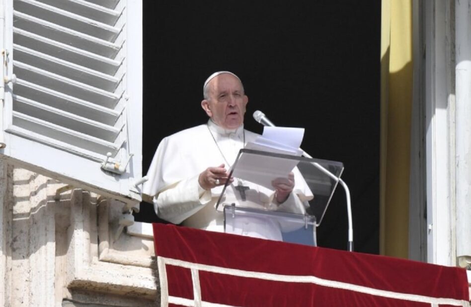 El Papa Francisco reza por víctimas de inundaciones en Brasil
