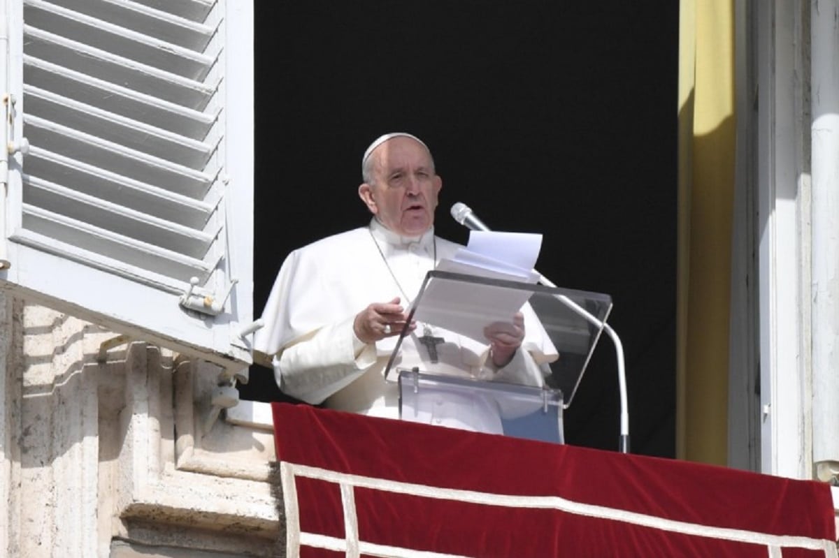 El Papa Francisco reza por víctimas de inundaciones en Brasil