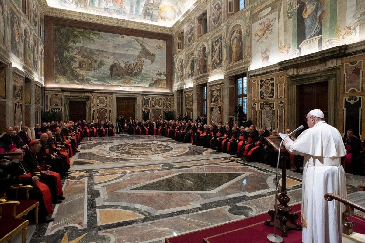 10 puntos importantes de la nueva Constitución sobre la Curia Romana