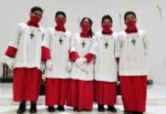 Los quintillizos sirven desde hace 10 años en el altar. Foto: Aleteia.