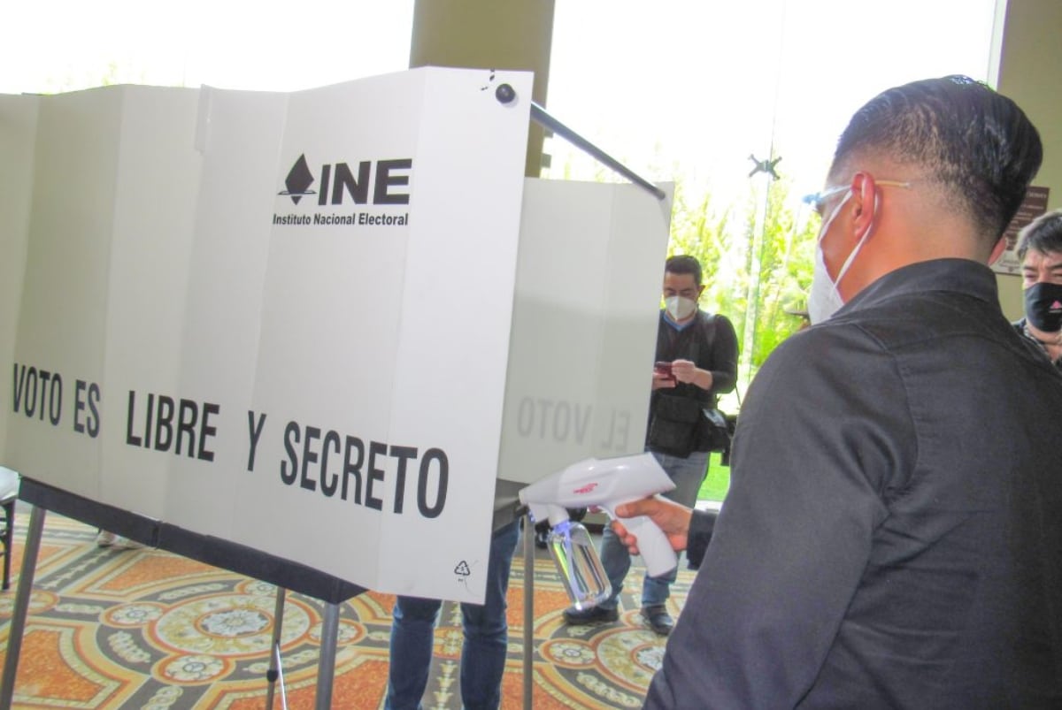 El INE dará a conocer este mismo domingo los resultados de la consulta de revocación de mandato. Foto: Central Electoral INE.