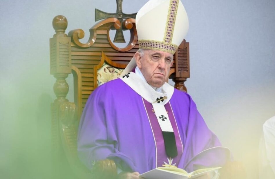 3 lecciones del pasaje de la mujer adúltera explicados por el Papa