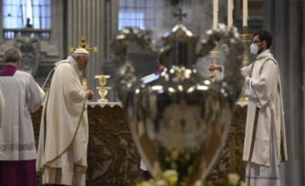 3 tipos de idolatría que puede tener el sacerdote. El Papa las explica