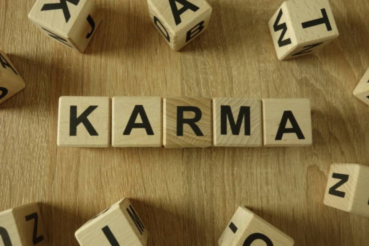 Se cree que el karma es como un búmeran, que cuando se hace algo malo, se regresa.