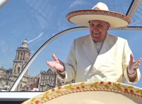 3 bromas del Papa Francisco sobre el tequila