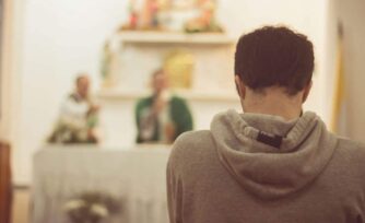 8 beneficios que obtiene la gente que va a Misa