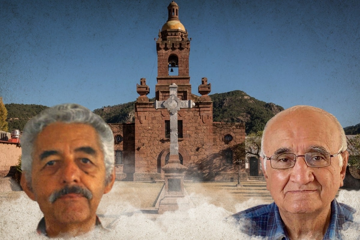 De izq. a derecha los sacerdotes Joaquín Mora y Javier Campos, asesinados en Cerocahui, Chihuahua.