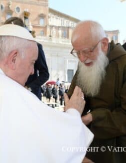 Papa Francisco: Este es el llamado que Jesús hace a los adultos mayores