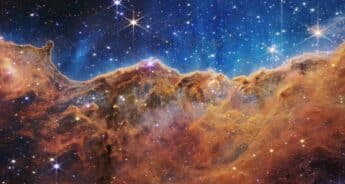 La NASA publicó las primeras imágenes tomadas por el telescopio Webb. E la foto la nebulosa de la Quilla, también llamada nebulosa de Carina. Foto: NASA
