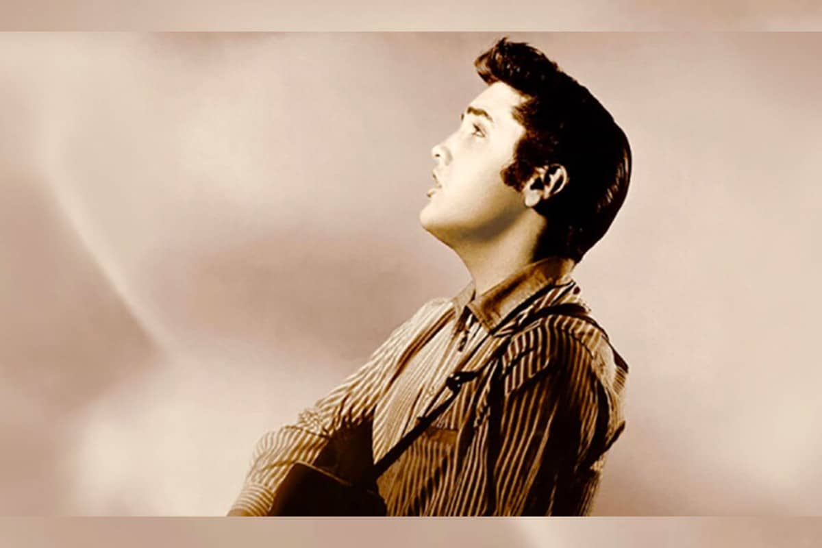 Elvis inició su carrera cantando en un coro cristiano. Foto: Biteproject.com