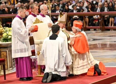 El Papa crea 20 cardenales en consistorio que destaca la inclusión