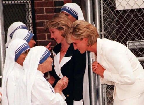 La princesa Diana, la mujer que se volvió ícono del altruismo