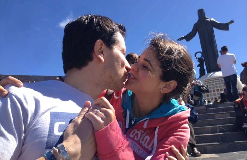 Sacó a su novio del infierno de la pornografía; hoy viven un amor puro