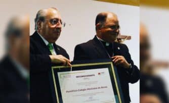 ¡Y el premio Ohtli es para...  el  Colegio Mexicano en Roma!