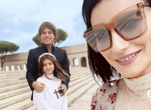 Laura Pausini presumió así la Primera Comunión de su hija ¡Mira las fotos!