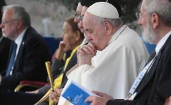 Papa Francisco: "la guerra es la madre de todas las pobrezas"