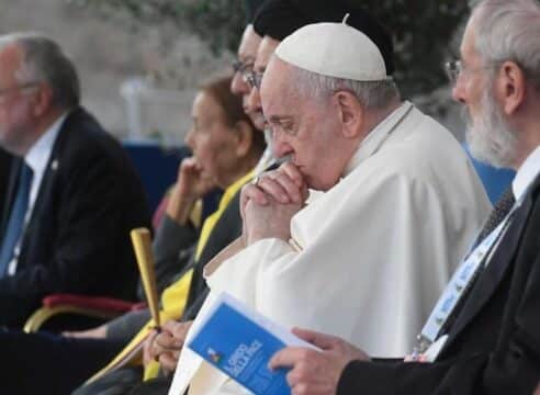 Papa Francisco: "la guerra es la madre de todas las pobrezas"