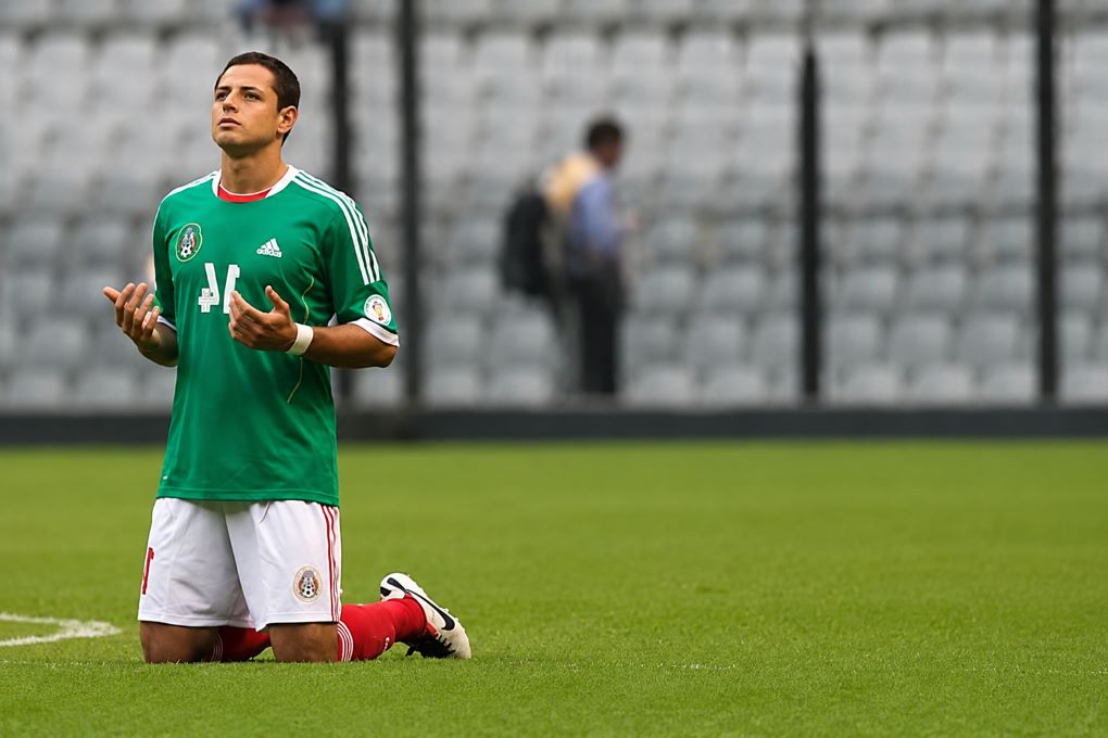 el chícharo reza en la cancha