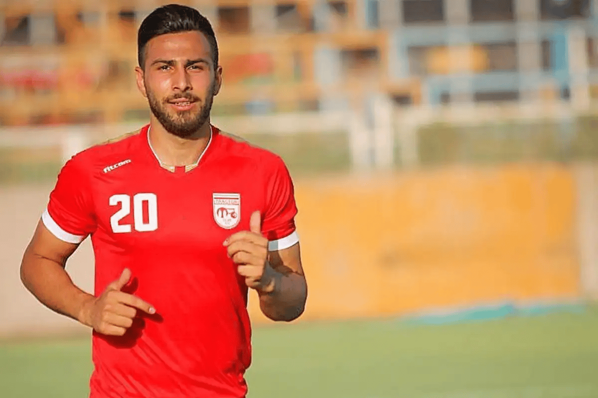 Amir Nasr-Azadani, futbolista.