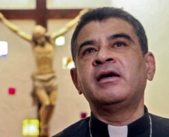 Obispos europeos exigen la liberación de Rolando Álvarez