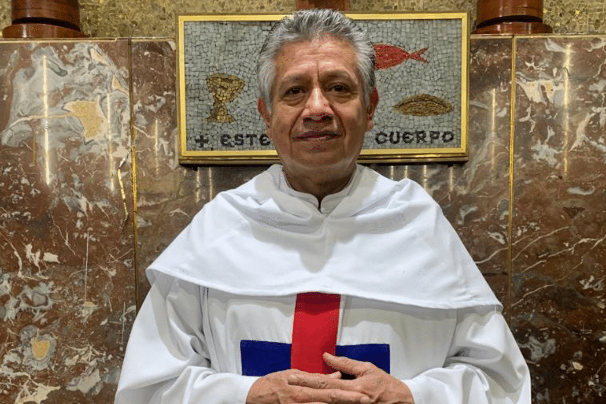 P. Samuel Guerrero, sacerdote de la Parroquia Nuestra Sra. del Perpetuo Socorro. Foto Jorge Reyes