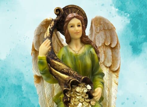 ¡Cuidado con el ángel de la abundancia que circula por internet!