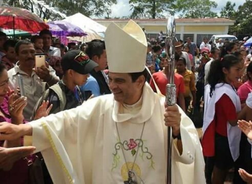 Un ungido de Dios que abrazó su cruz: Así es monseñor Rolando Álvarez