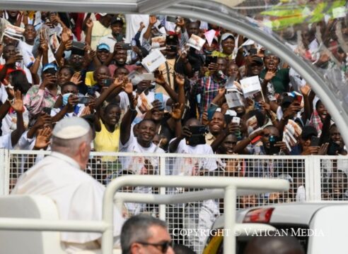 FOTOS: El Papa Francisco se despide de África